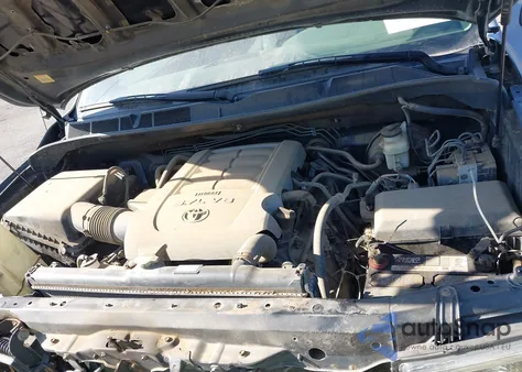 2008 Toyota Tundra Sr5 5.7L V8 from USA, damaged, VIN 5TFRV54198X040492